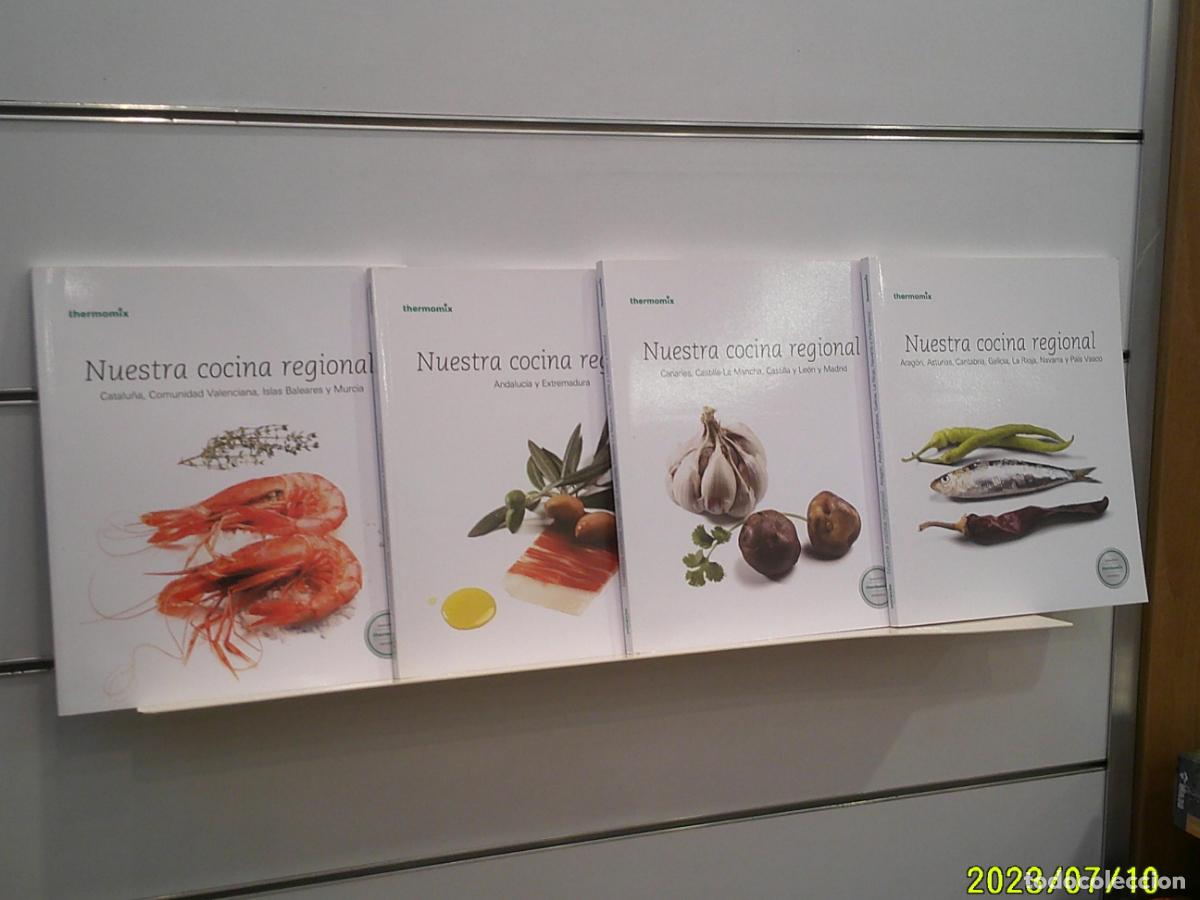 Libros de segunda mano: THERMOMIX NUESTRA COCINA REGIONAL (4 LIBROS)
