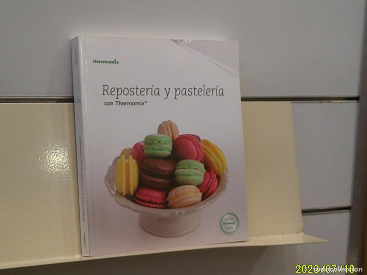 Libros de segunda mano: THERMOMIX REPOSTERIA Y PASTELERIA CON THERMOMIX