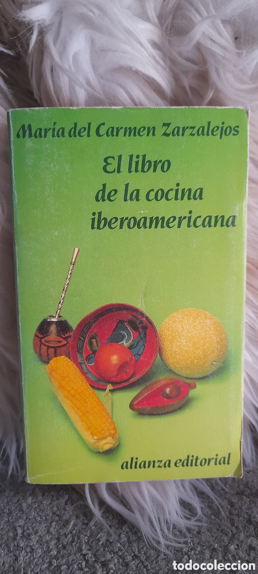 Libros de segunda mano: El libro de la cocina iberoamericana. Maria del Carmen Zarzalejos