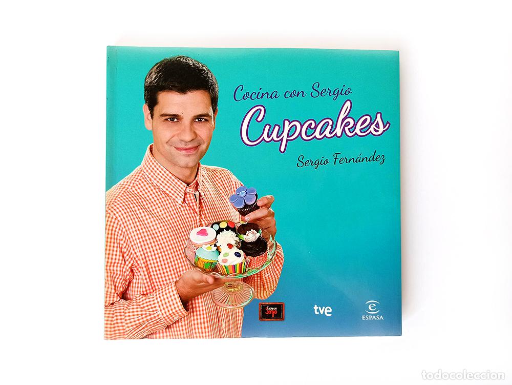 Libros de segunda mano: COCINA CON SERGIO FERN&Aacute;NDEZ - CUPCAKES