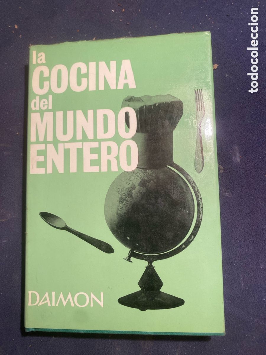 Libri di seconda mano: R.J. COURTINE &uml;SAVARIN&uml; : - LA COCINA DEL MUNDO ENTERO - (EDICIONES DAIMON, 1972)