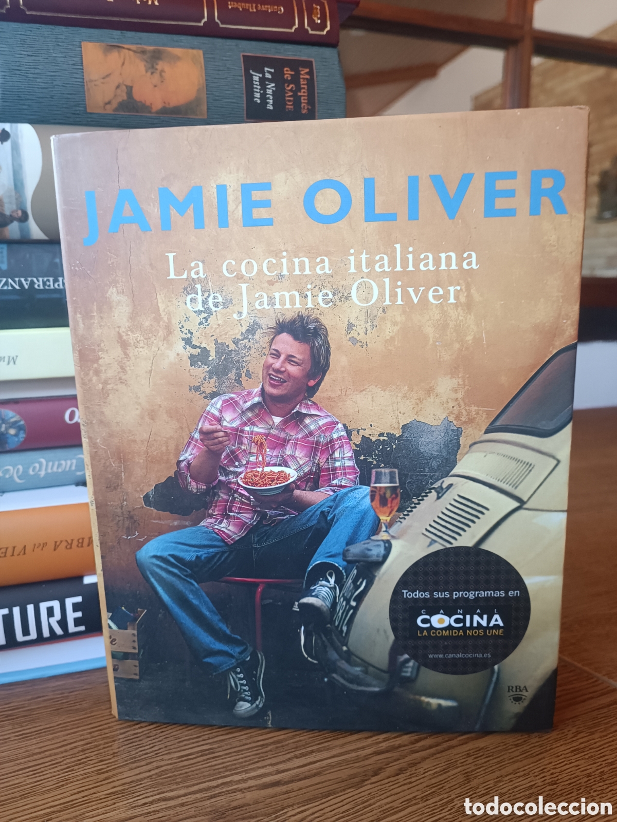 Libros de segunda mano: LA COCINA ITALIANA DE JAMIE OLIVER. 2007 RBA GASTRONOM&Iacute;A fotograf&iacute;a David loftus chris terry