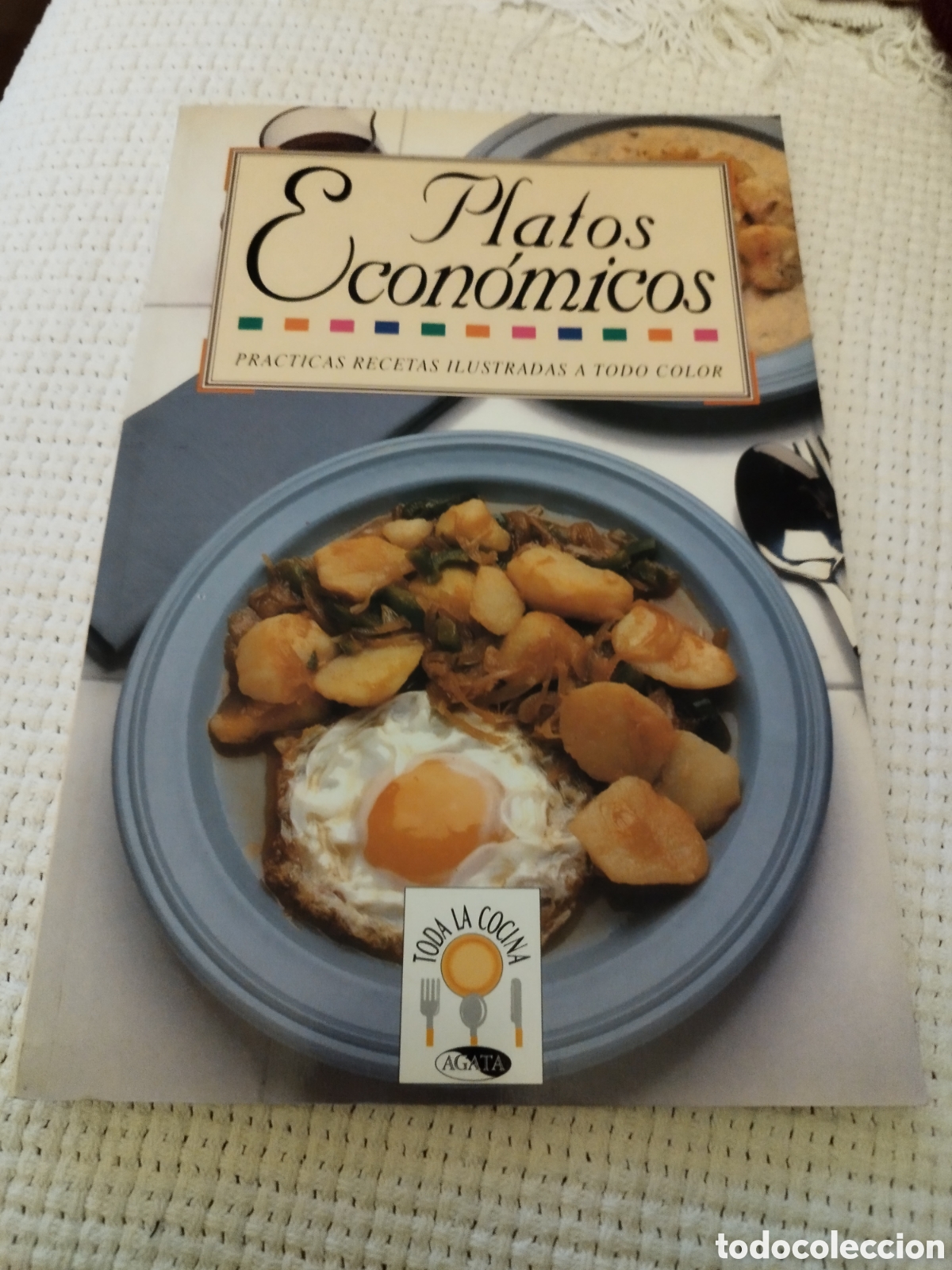 Libros de segunda mano: 3 libros de Cocina China, Sopas y Pur&eacute;s y Platos Econ&oacute;micos.