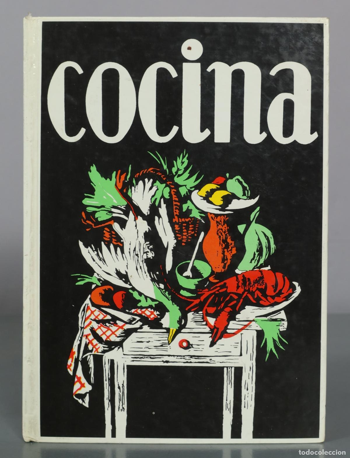 Libros de segunda mano: Manual de cocina (Recetario) - Secci&oacute;n Femenina de F.E.T. y de las J.O.N.S.