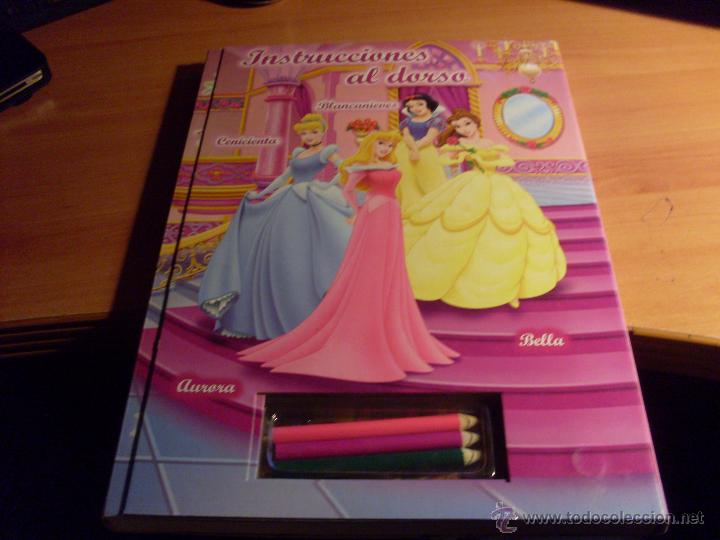 Libros de segunda mano: PRINCESAS. LIBRO DE PLANTILLAS CON PEGATINAS (LB57) - Foto 1