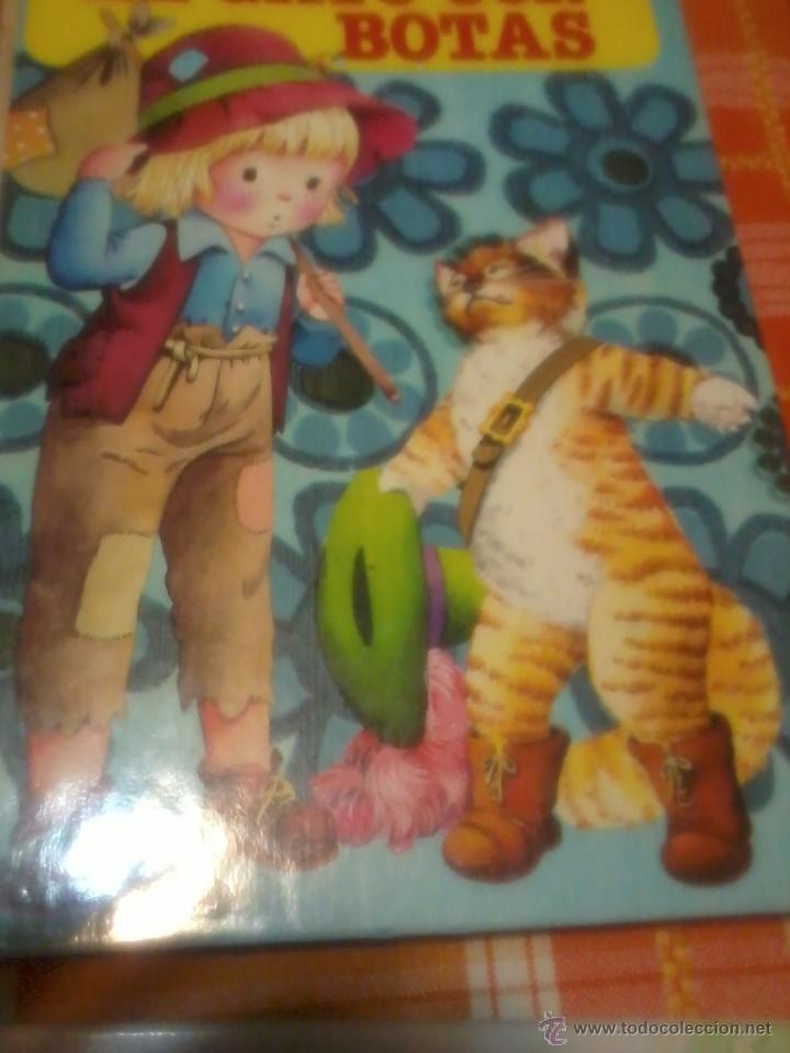 Libros de segunda mano: EL GATO CON BOTAS - Foto 1
