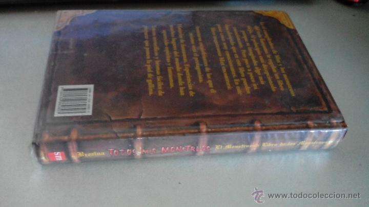 Libros de segunda mano: EL MONSTRUOSO LIBRO DE LOS MONSTRUOS - thomas brezina - SM - Foto 2