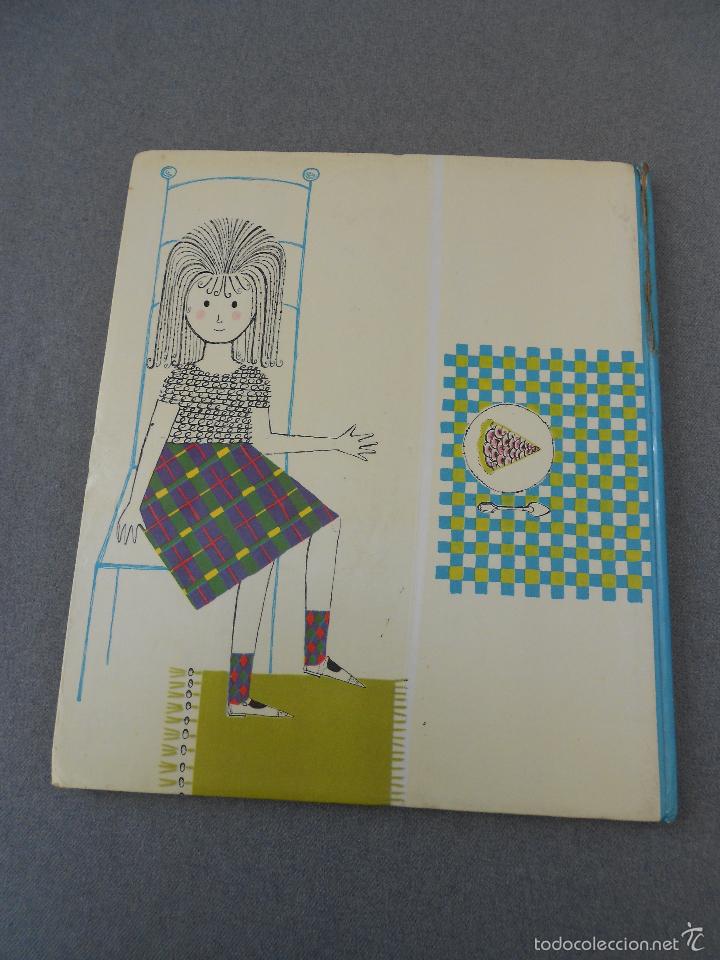 Libros de segunda mano: CUENTOS DE AGATA - Foto 2