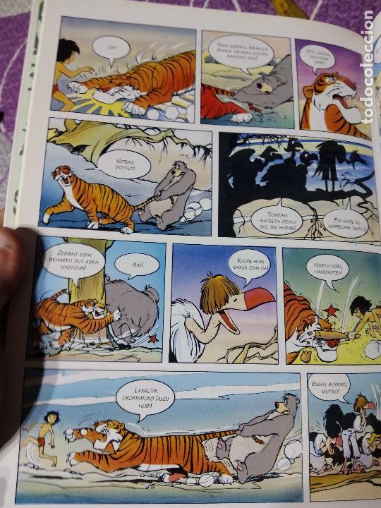Libros de segunda mano: Libro en Euskera -El libro de la Selva- - Foto 2