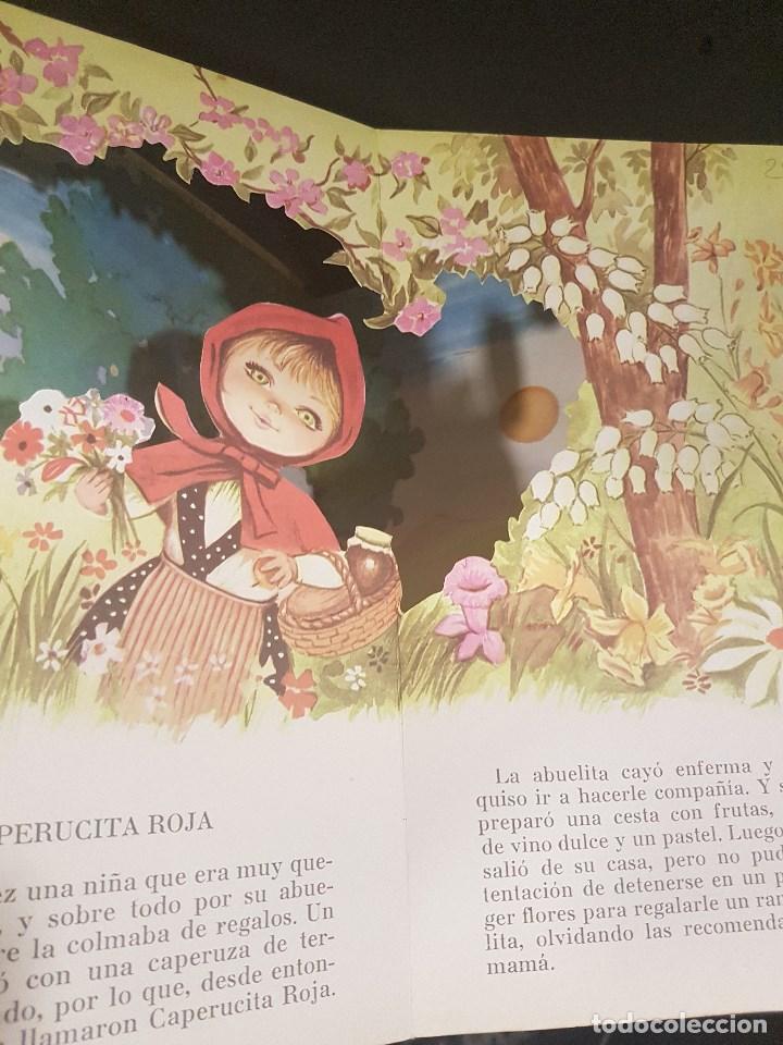 Libros de segunda mano: CAPERUCITA ROJA,TROQUELADO INTERIOR. - Foto 4