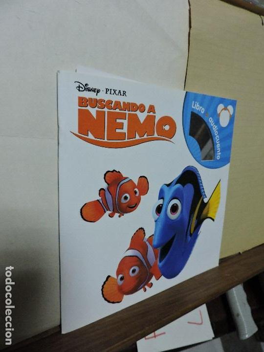 Libros de segunda mano: Buscando a Nemo. Libro+audiciones. Ed. Diario ABC. Madrid 2011 - Foto 1