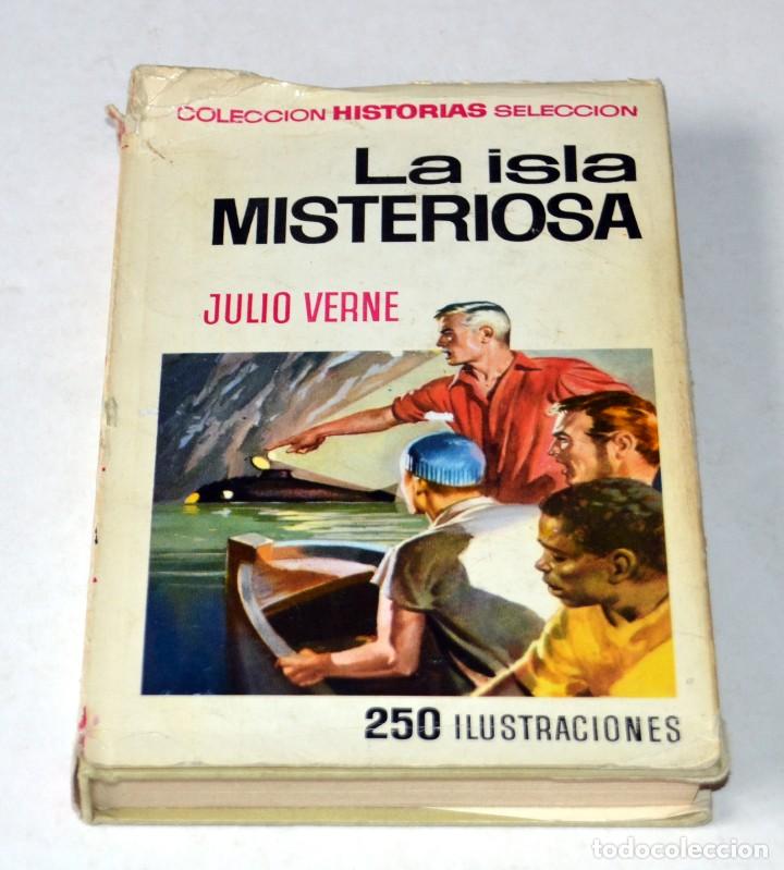 El Cuento De La Isla Reparto