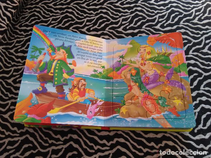 Libros de segunda mano: LIBRO DE PETER PAN (EN CATAL&Aacute;N), CONTIENE 6 PUZZLES DENTRO DEL CUENTO - Foto 5