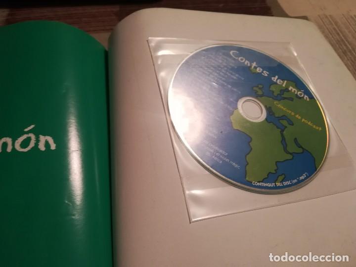 Libros de segunda mano: Contes del m&oacute;n - Concurs de podcast - Associaci&oacute; COMSOC - Cont&eacute; CD - en catal&agrave; - Foto 3