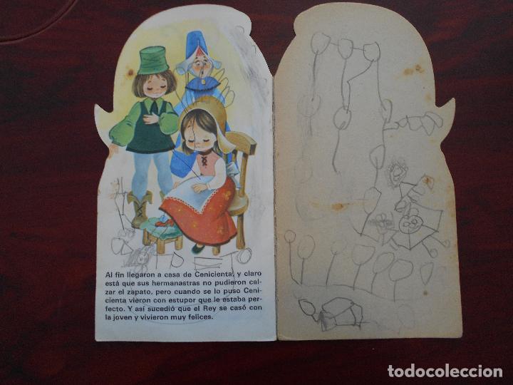Libros de segunda mano: CUENTO TROQUELADO CENICIENTA - COLECCION FLEQUILLO 4 - EDICIONES BEASCOA (7B) - Foto 2