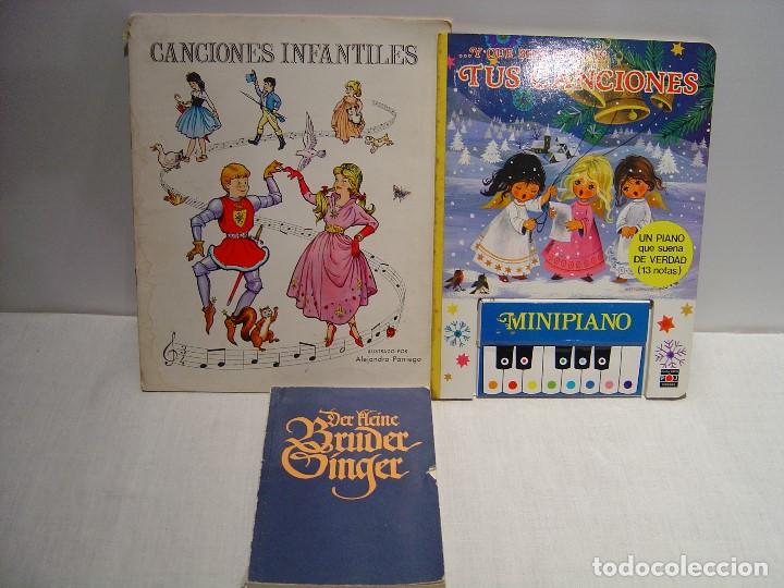 Libros de segunda mano: LOTE DE 3 LIBROS DE CANCIONES INFANTILES - Foto 1