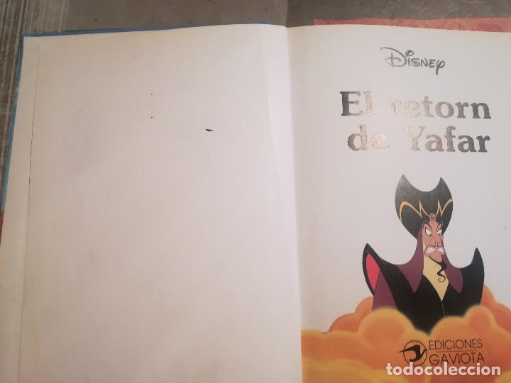 Libros de segunda mano: El retorn de Yafar - Disney - en catal&agrave; - Foto 3