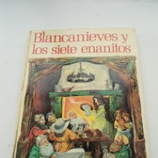 Libros de segunda mano: BLANCANIEVES Y LOS SIETE ENANITOS - ED. MOLINO 1973 - JANE CARRUTH - IL. ELISABETH Y GERRY EMBLETON. Lote 205203316
