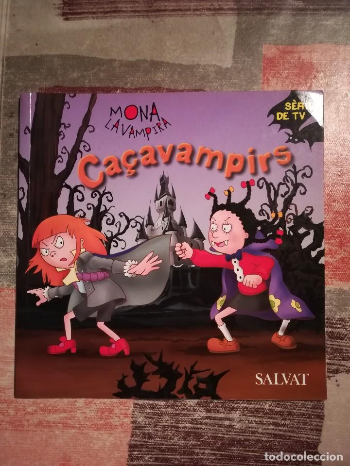 Libros de segunda mano: Ca&ccedil;avampirs. Mona la Vampira - en catal&agrave; - Foto 1