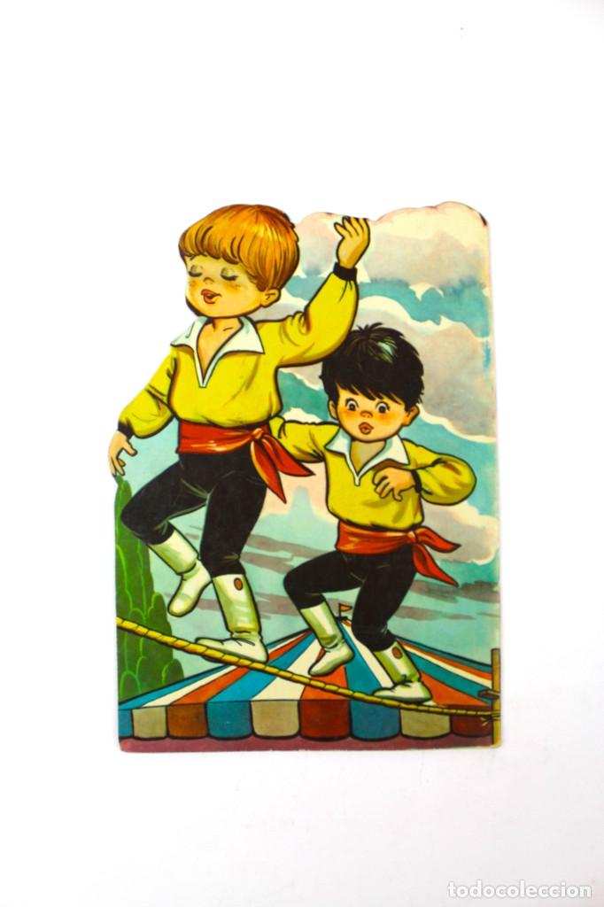 Libros de segunda mano: CU- 66. LOS PEQUE&Ntilde;OS EQUILIBRISTAS. EDITORIAL TORAY. A&Ntilde;O 1968. - Foto 2