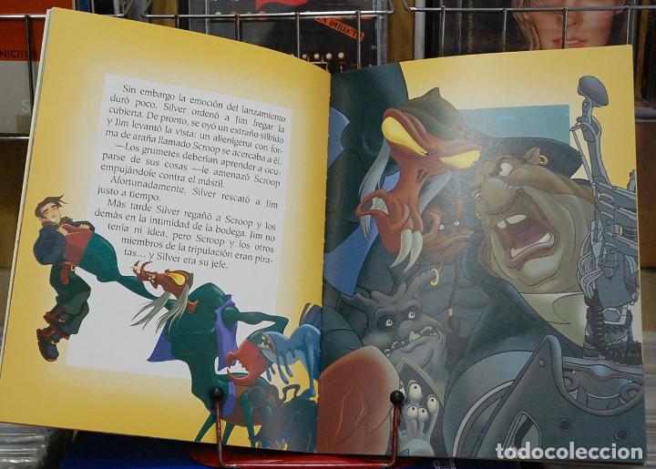 Libros de segunda mano: El planeta del tesoro. Disney - Foto 2