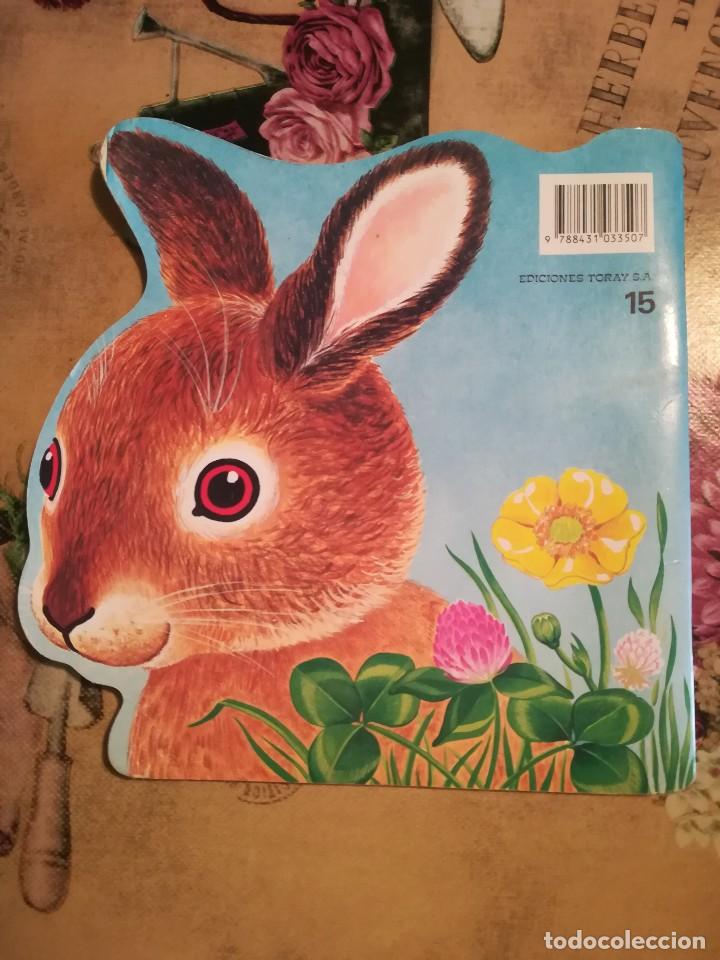 Libros de segunda mano: El llibre del conillet - Richard Scarry - en catal&agrave; - Foto 2