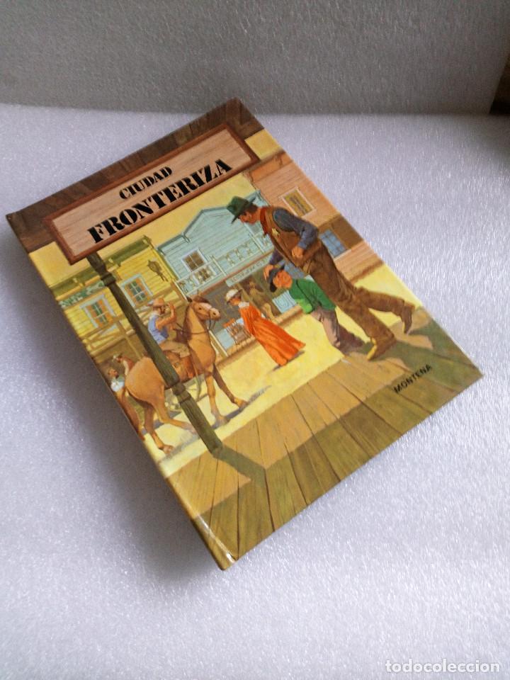 Second hand books: LIBRO Cuento DEL OESTE DESPLEGABLE CIUDAD FRONTERIZA MONTENA 1982 muy buen estado diorama