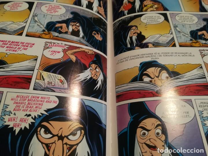 Libros de segunda mano: Blancaneus i els 7 nans - Disney - edici&oacute; catal&agrave; / angl&egrave;s - Foto 8