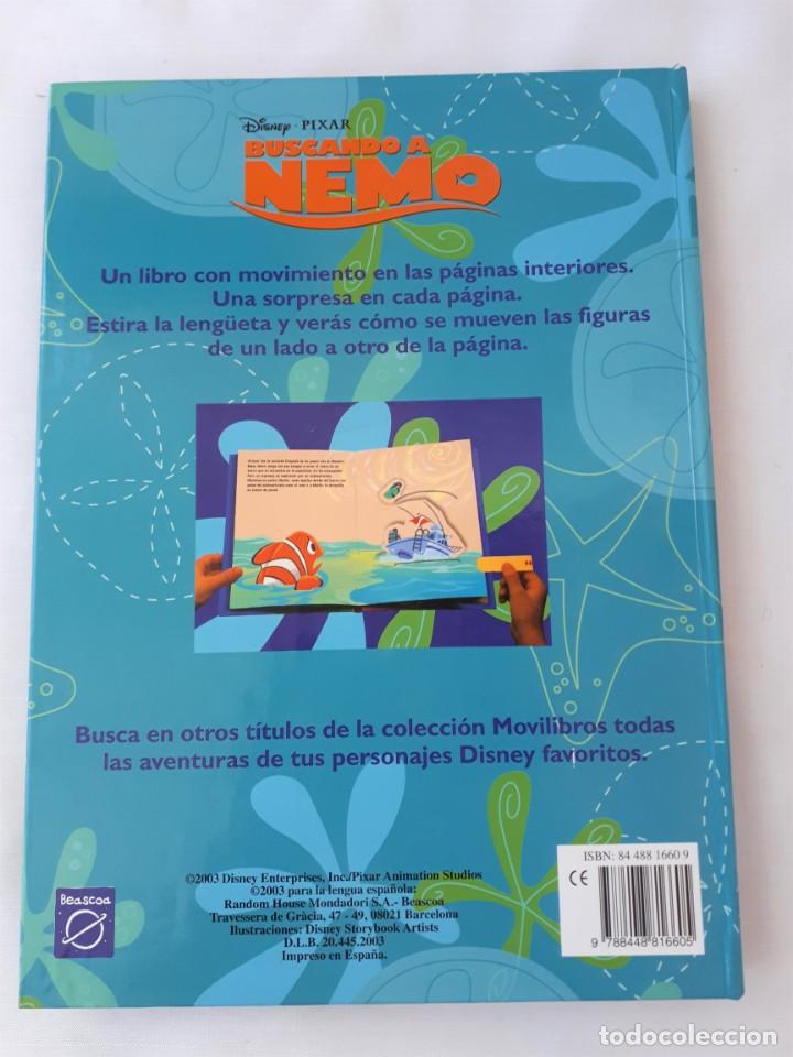 Libros de segunda mano: LIBRO CON MOVIMIENTO. BUSCANDO A NEMO - Foto 2