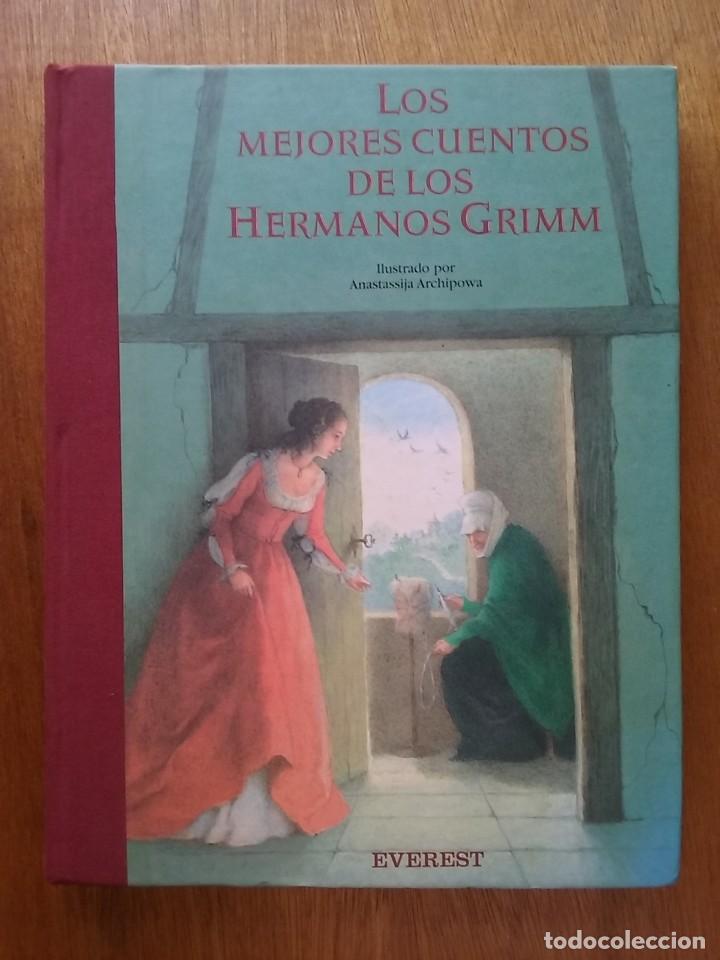 Libros de segunda mano: LOS MEJORES CUENTOS DE LOS HERMANOS GRIMM, ILUSTRADO POR ANASTASSIJA ARCHIPOWA, EVEREST, 2001