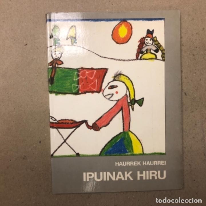 Libros de segunda mano: IPUINAK HIRU, HAURREK HAURREI. NAFARROAKO IKASTOLEN ELKARTEA 1988. EUSKARAZ.