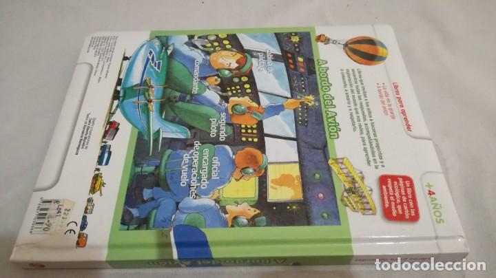 Libros de segunda mano: A BORDO DEL AVION	 / 	PANINI - Foto 2