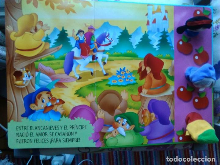 Libros de segunda mano: CUENTO BLANCANIEVES CON MARIONETAS DE DEDO - Foto 3
