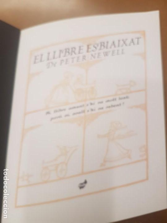 Libros de segunda mano: EL LLIBRE ESBIAIXAT. EN CATAL&Agrave; - Foto 2