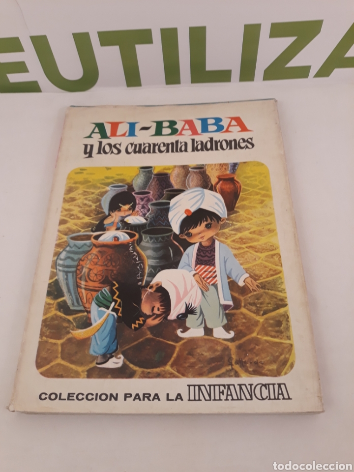 Libros de segunda mano: Ali Baba y los 40 ladrones. Coleccion para la infancia. - Foto 1