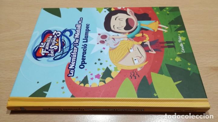 Libros de segunda mano: LA NENUFAR LA MATOLL A&hellip;	 / 	OPERACIO LLAMPEC	 / 		 / 		 / 	F302 - Foto 1