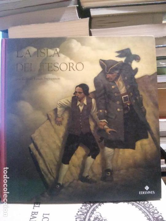 Libros de segunda mano: La Isla del Tesoro, Robert Louis Stevenson - Foto 1