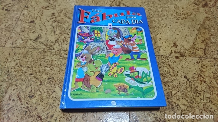 Libros de segunda mano: UNA F&Aacute;BULA PARA CADA D&Iacute;A, SUSAETA - Foto 1