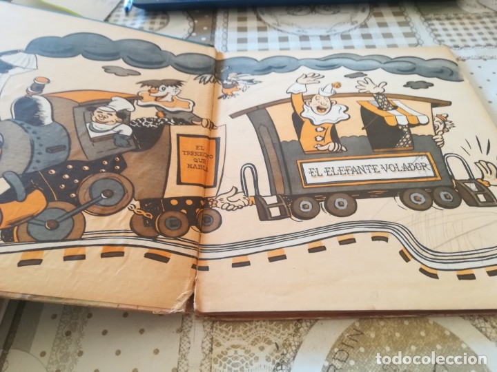 Libros de segunda mano: Dumbo - Walt Disney - 1944 - Foto 3