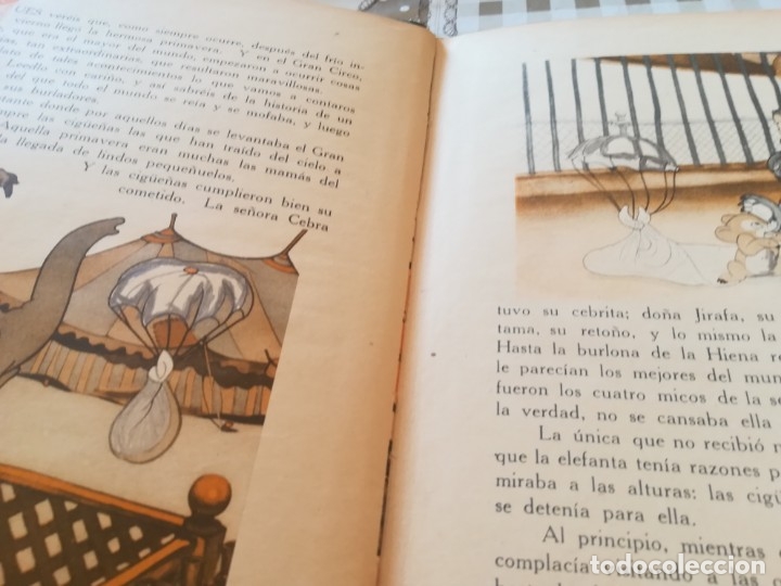 Libros de segunda mano: Dumbo - Walt Disney - 1944 - Foto 6