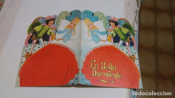 Libros de segunda mano: CUENTO TROQUELADO INFANTIL - COLECCION CABALLITO DE MAR -