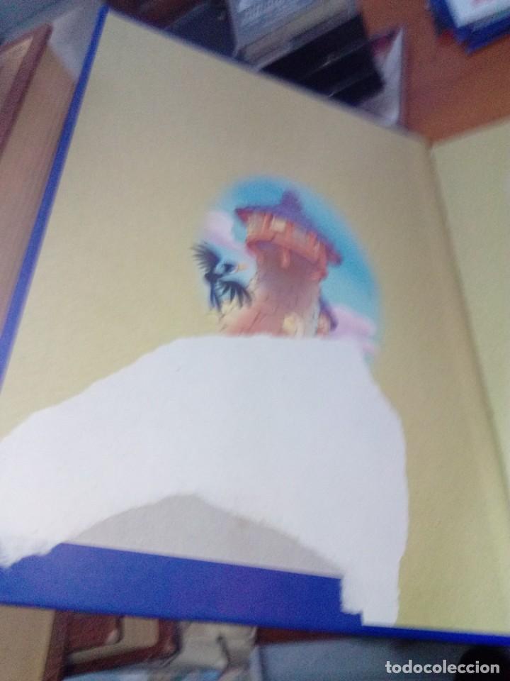 Libros de segunda mano: EL GRAN BRUJO Y SU APRENDIZ. EST24B2 - Foto 2