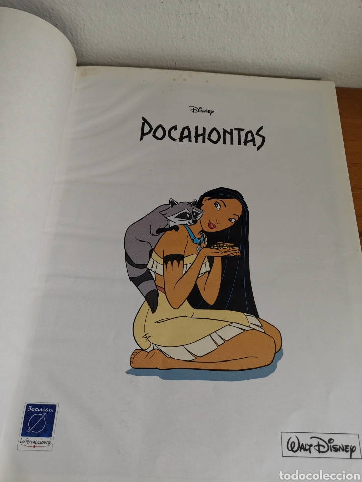 Libros de segunda mano: Libro de Pocahontas para aprender ingl&eacute;s-Catal&aacute;n Disney - Foto 2