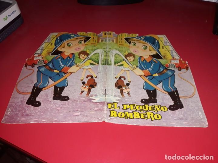 Libros de segunda mano: El Peque&ntilde;o Bombero.Ediciones Toray. A&ntilde;o 1962. - Foto 2