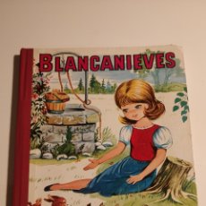 Libros de segunda mano: BLANCANIEVES DIORAMA 4, DEL 1972, PARA COLECCIONISTA. LIBRO ANTIGUO 3D POP UP