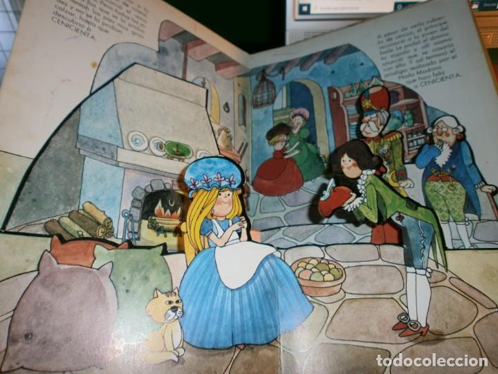 Libros de segunda mano: LIBRO-RELIEVE N&ordm; 3 - CENICIENTA - EDITORIAL ROMA, 1985. - Foto 5
