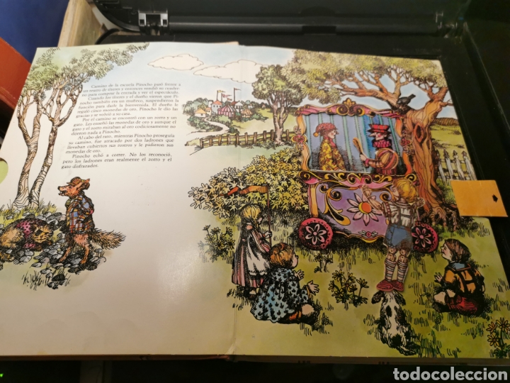 Libros de segunda mano: COLECCI&Oacute;N LIBROS M&Aacute;GICOS PINOCHO, montena - Foto 3