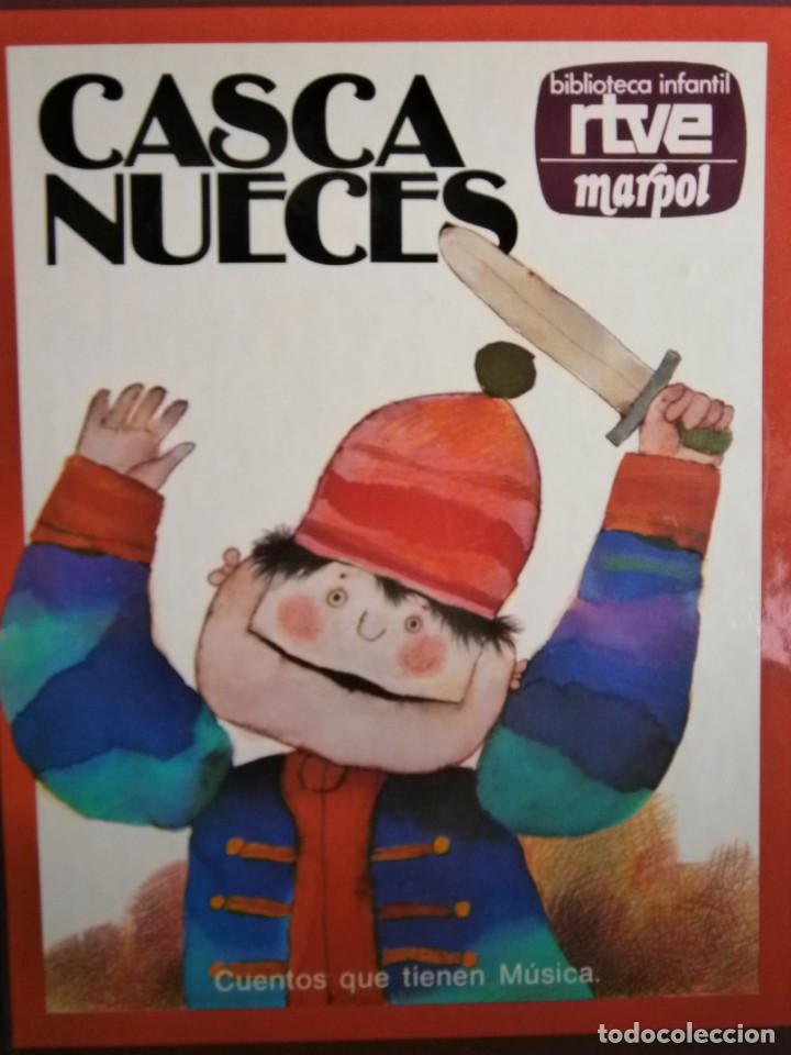 Libros de segunda mano: CASCANUECES RTVE CUENTOS MARPOL 1977 EC - Foto 1