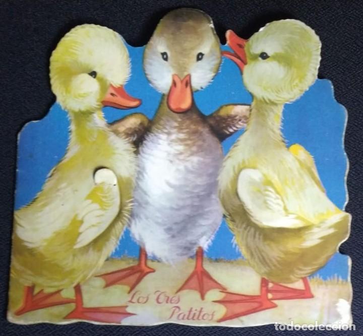 Libros de segunda mano: L186 - CUENTO TROQUELADO LOS TRES PATITOS- EXCLUSIVAS DURVE- GRAFOS 1959 - ILUSTRA PUDREN