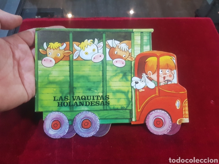 Libros de segunda mano: Cuento infantil cami&oacute;n troquelado las vaquitas holandesas a&ntilde;o 1969 ediciones Galaor